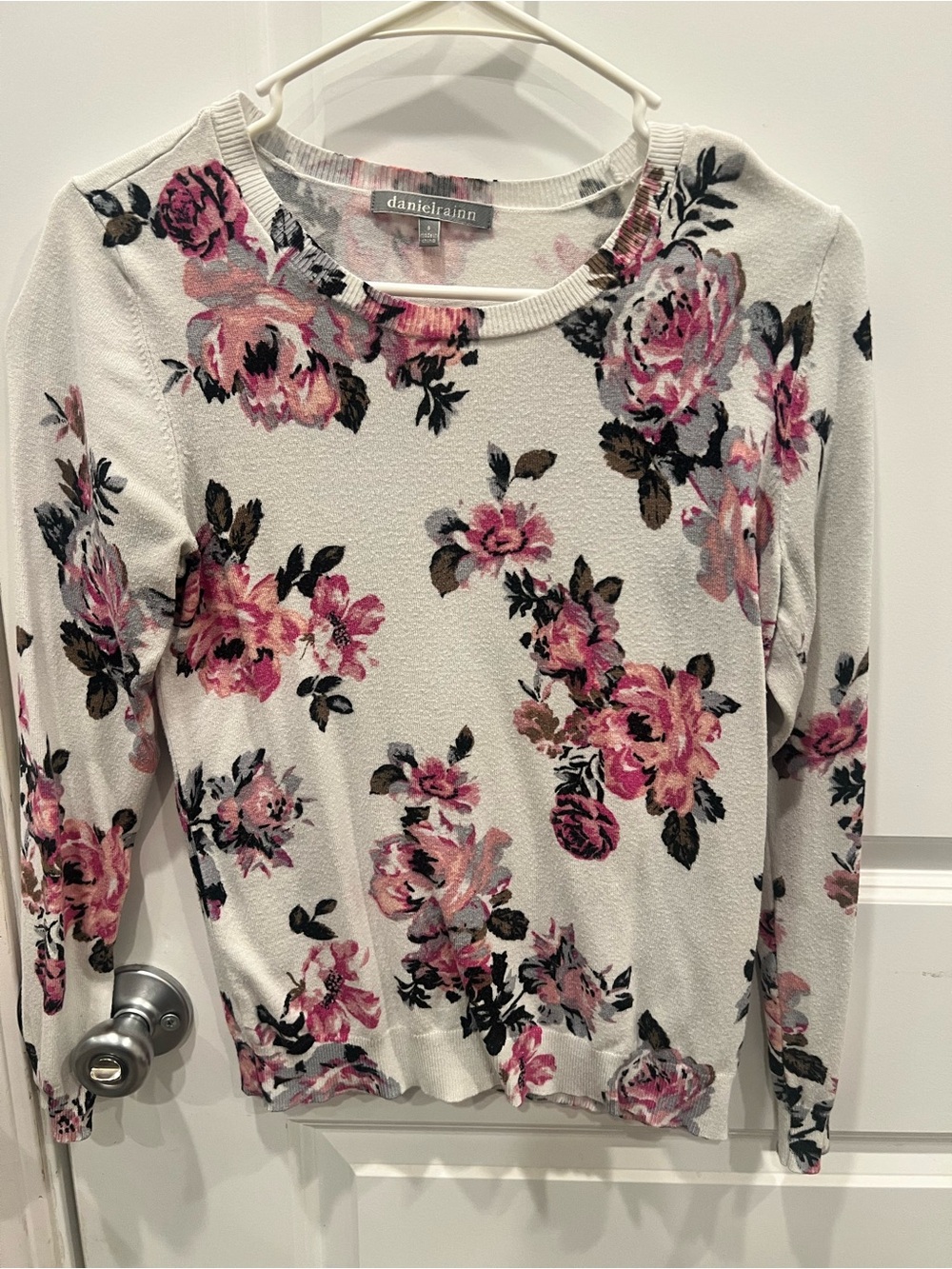 Daniel Rainn Pink Floral Crewneck Top on Cream